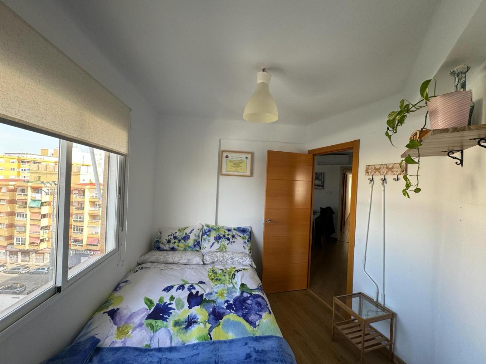 Acogedor Apartamento En Malaga Exterior photo